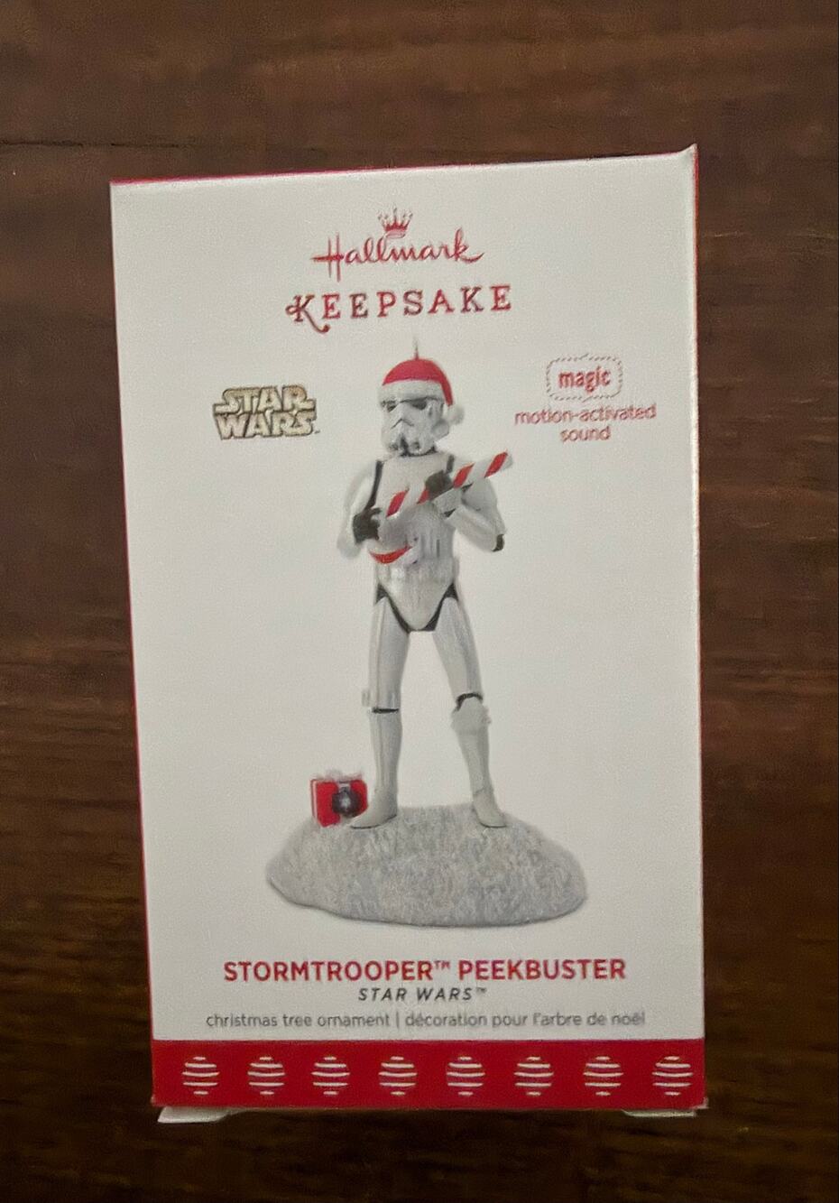 Hallmark Star Wars Magic “STORMTROOPER PEEKBUSTER” Ornament NWT
